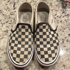 checkered vans size 8